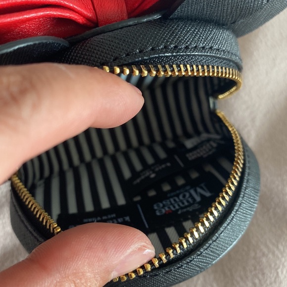 Kate Spade Minnie Mouse Change Purse - Picture 3 of 4